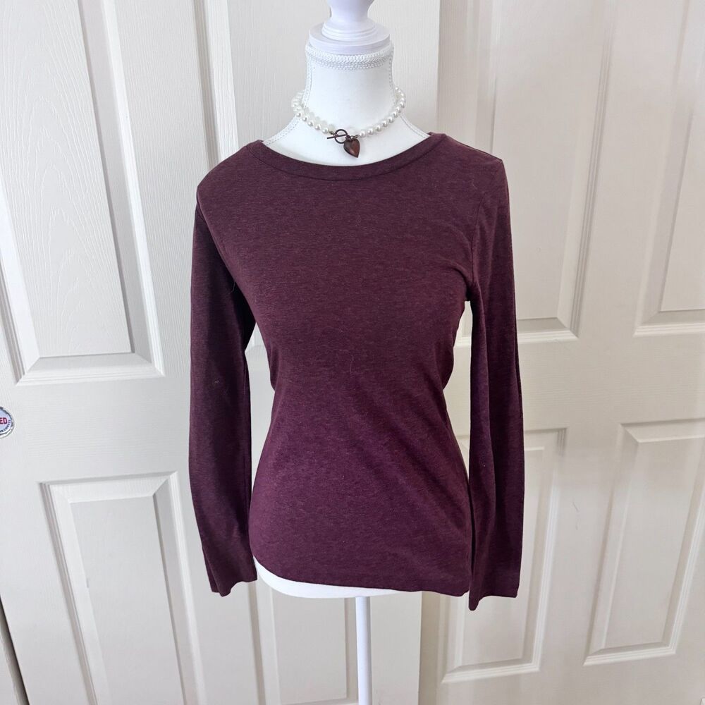 Burgundy Long Sleeve Top – Medium